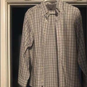 Eddie Bauer Wrinkle Free Button Down